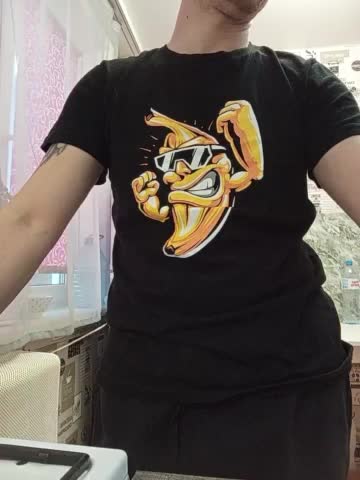 Niki233221 Adult Chat December 4, 2025