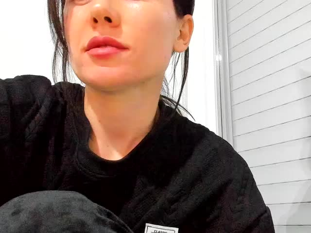 ZoiKissy Adult Chat December 4, 2025