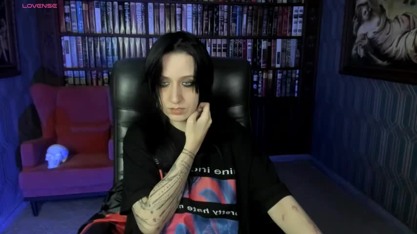 Medusa__Gorgona Adult Chat December 4, 2025