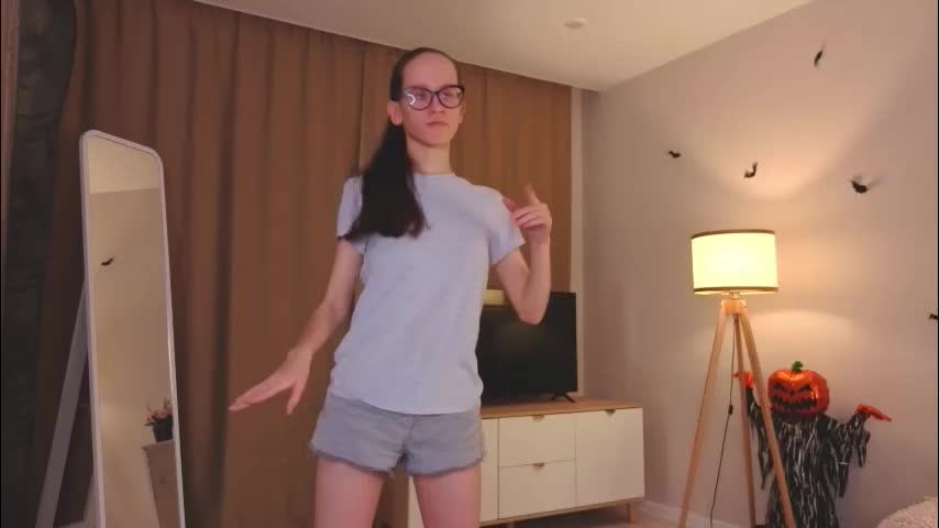 lynettebails Adult Chat December 4, 2025