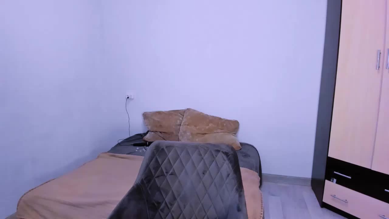 Lasey Adult Chat December 4, 2025