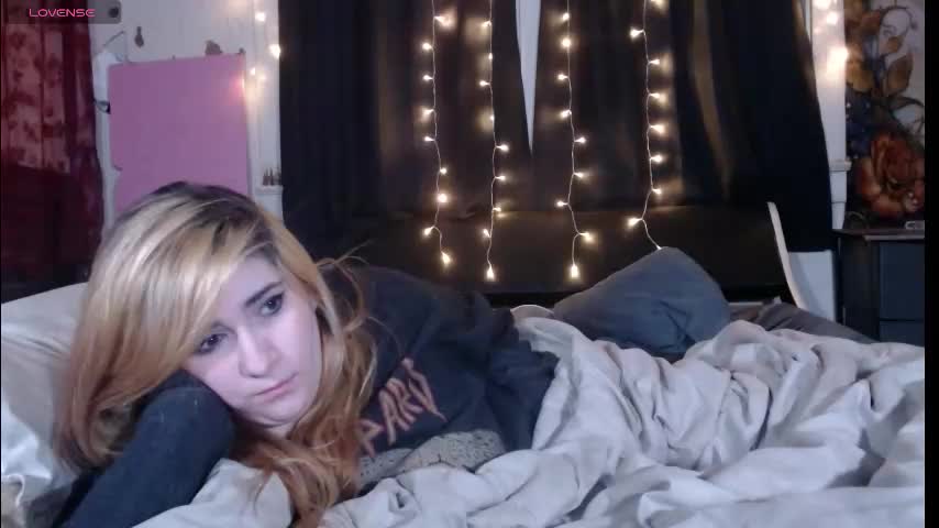 roxanneroulette Adult Chat December 4, 2025