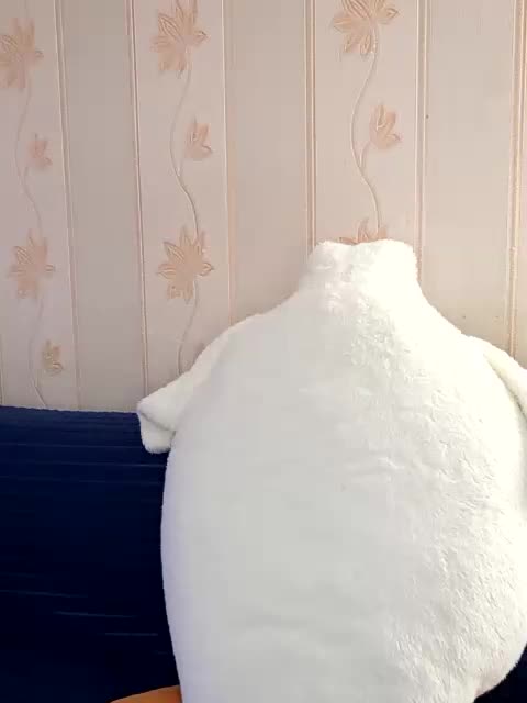 -Feral-Berry- Adult Chat December 4, 2025