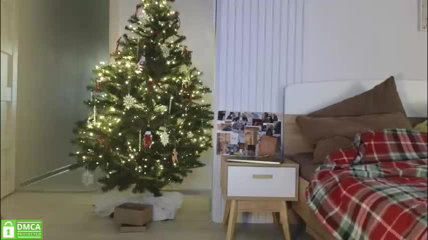 evi_woow Adult Chat December 4, 2025