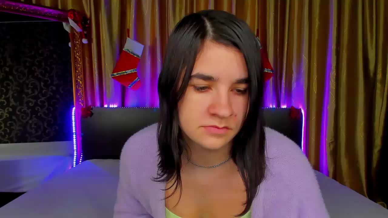 Polly-Love Adult Chat December 4, 2025