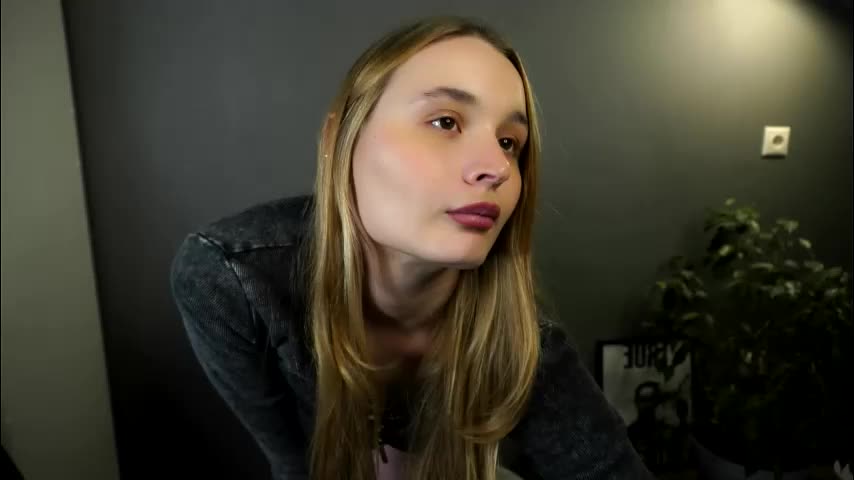 lisa_schiele Adult Chat December 4, 2025