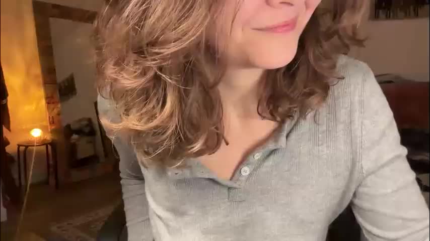 leahsparkles Adult Chat December 4, 2025