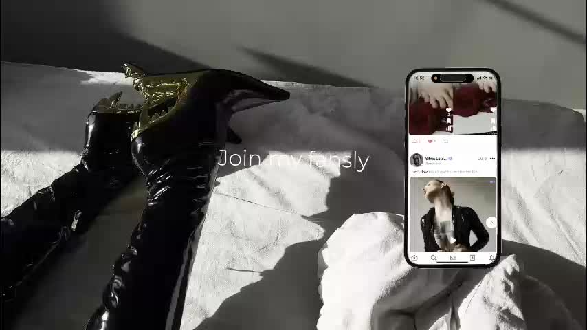 vinylstore Adult Chat December 4, 2025