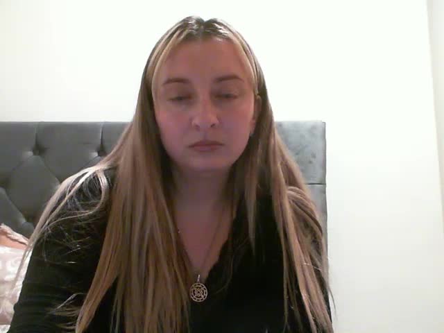 RuslanaFlower Adult Chat December 4, 2025