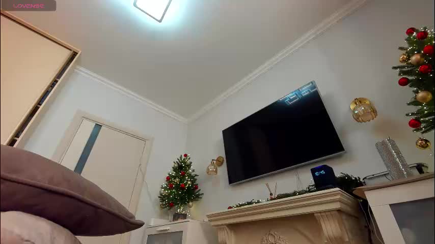 oh_julie Adult Chat December 4, 2025