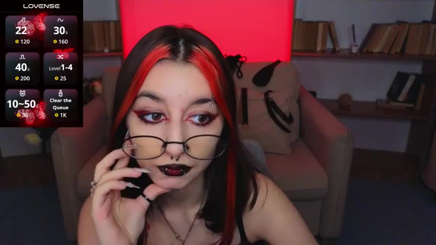 Mistress__Marcelline Adult Chat December 4, 2025