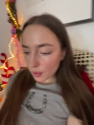 ChloeMeow Adult Chat December 4, 2025