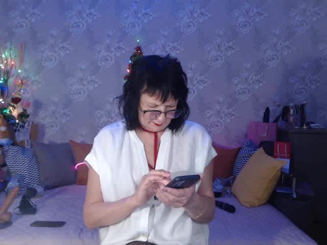 LaliaMia Adult Chat December 4, 2025