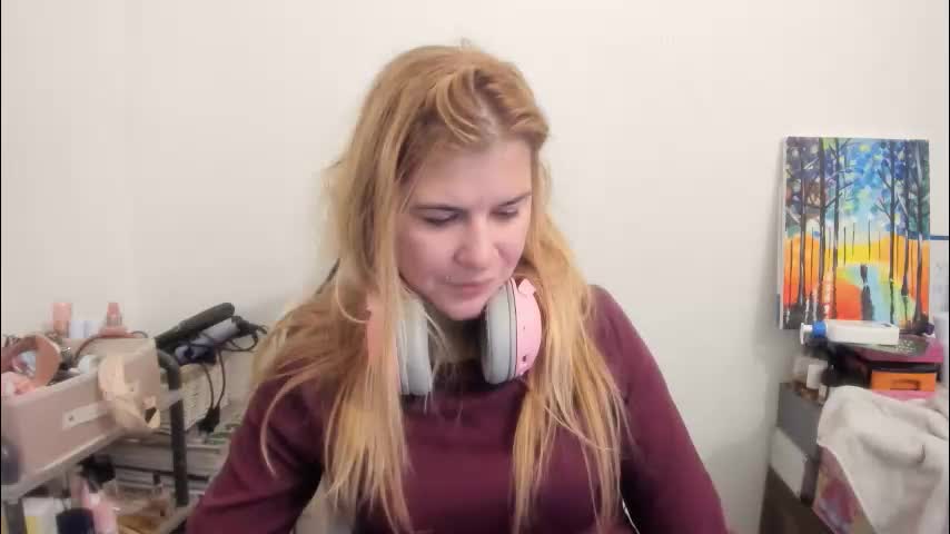 artsyandcraftsy_ Adult Chat December 4, 2025