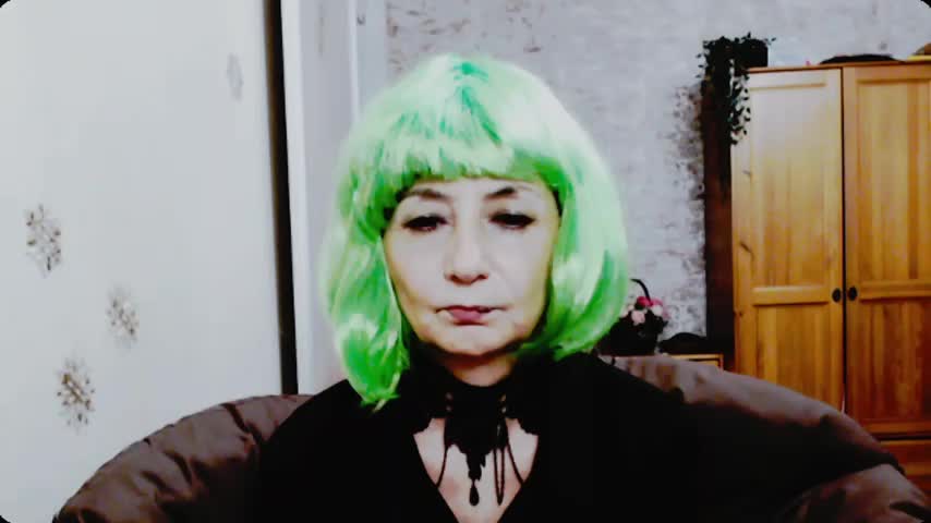 AnnieEltgant Adult Chat December 5, 2025