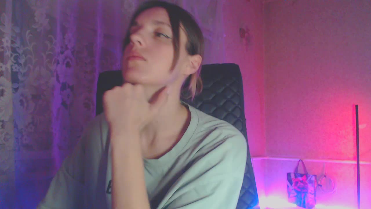 Babymuro4ka Adult Chat December 5, 2025