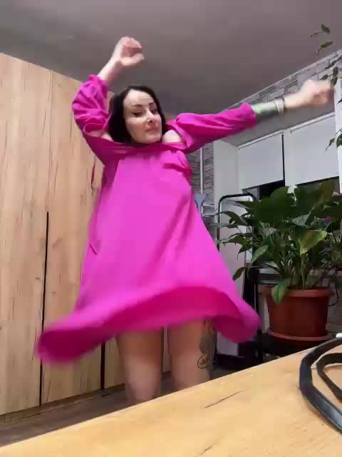 _AnnaMaria_ Adult Chat December 5, 2025