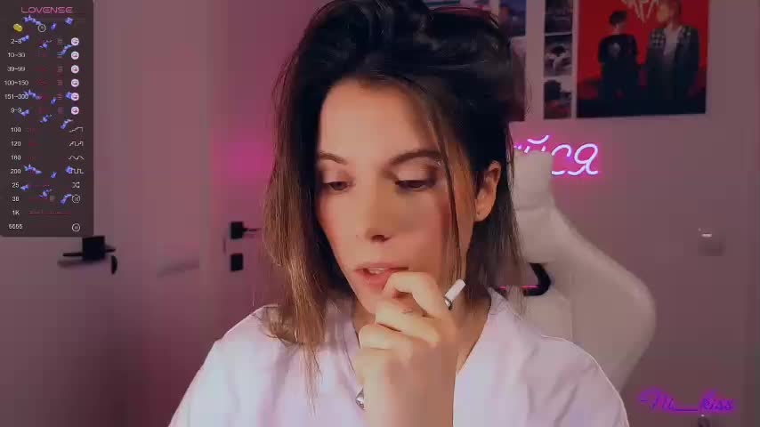 ni_kiss Adult Chat December 5, 2025