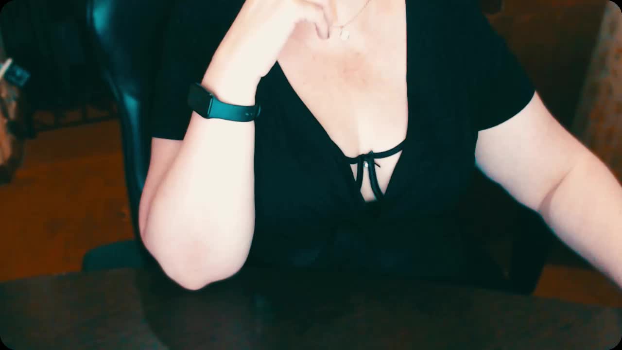 Alisa1917 Adult Chat December 4, 2025