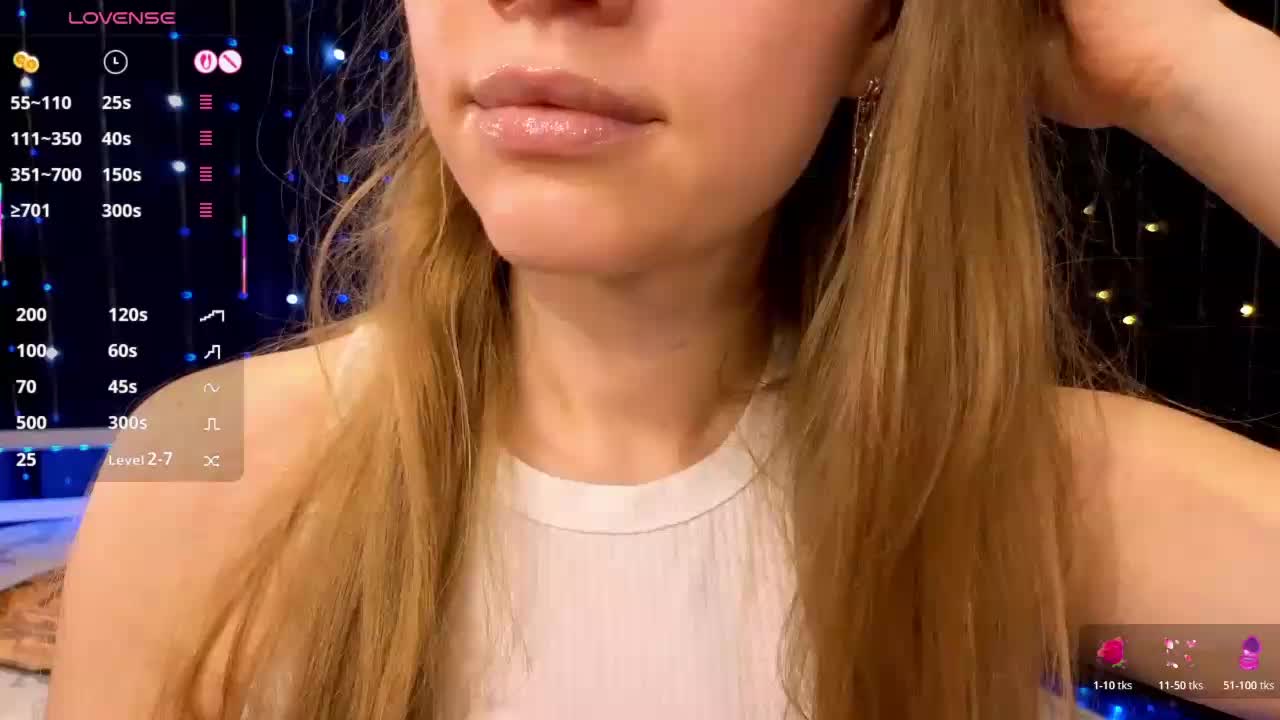 kiskaWEDNESDAY Adult Chat December 5, 2025