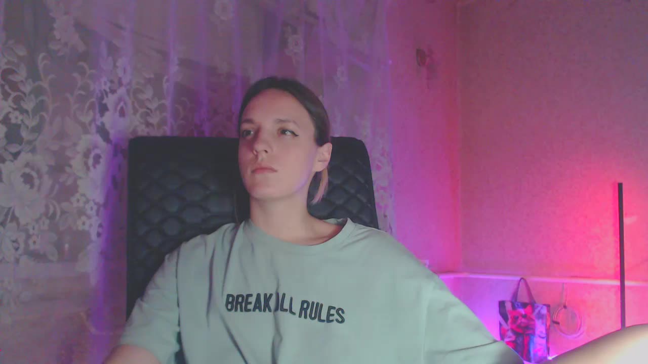 Babymuro4ka Adult Chat December 5, 2025