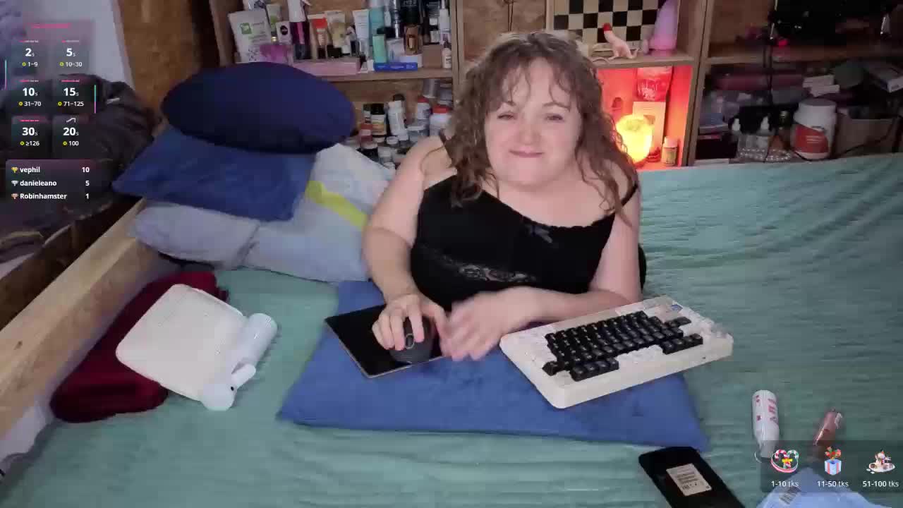 MiniNatali Adult Chat December 4, 2025