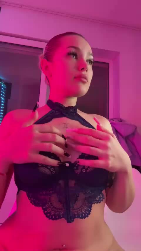 James-Eva0 Adult Chat December 5, 2025