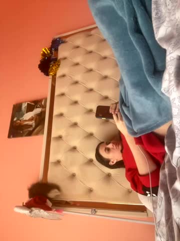 Flossy_Vettie Adult Chat December 4, 2025