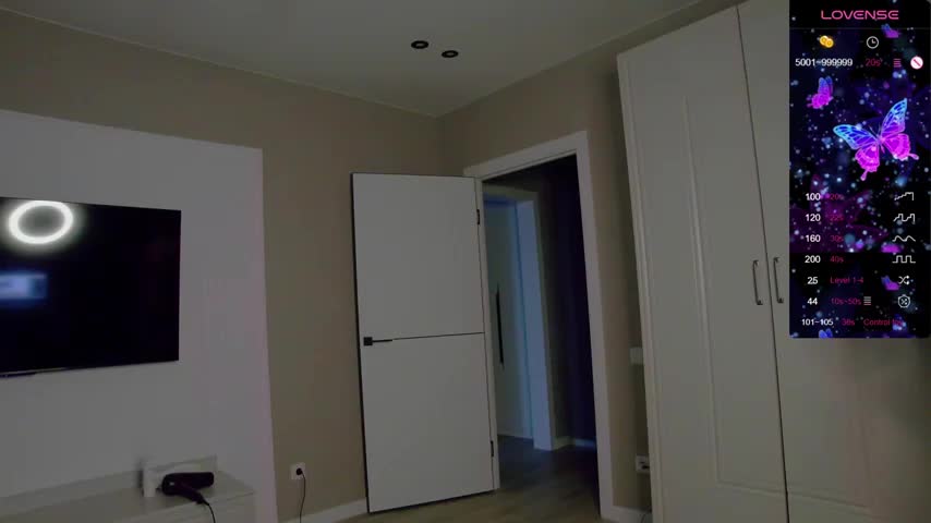 Holly_Molii Adult Chat December 4, 2025