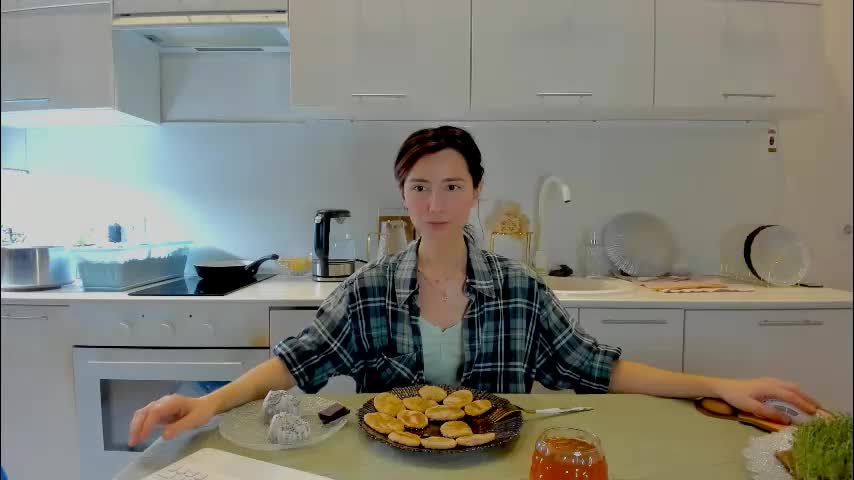 crystalnut Adult Chat December 5, 2025