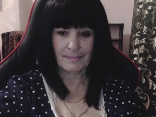 KatarinaGloss Adult Chat December 5, 2025