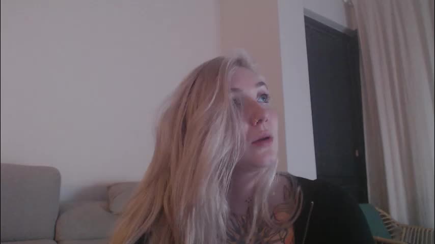 tattoobbgirl Adult Chat December 5, 2025