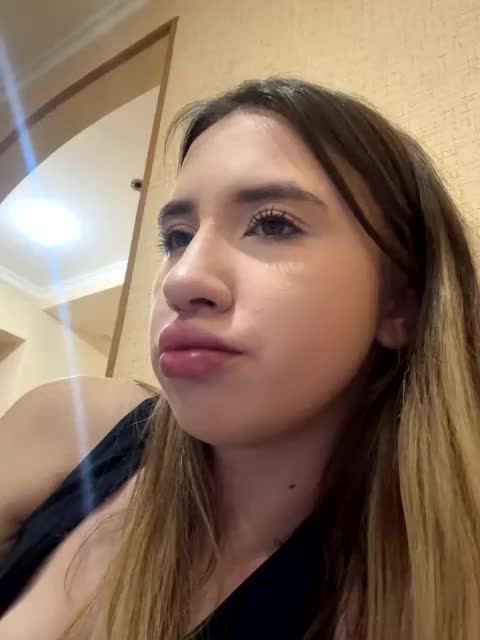 alizii Adult Chat December 5, 2025