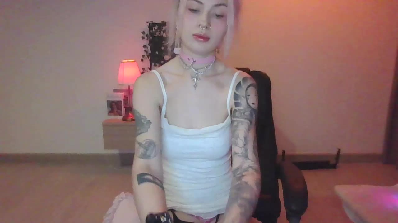 EmilyFlowers Adult Chat December 5, 2025