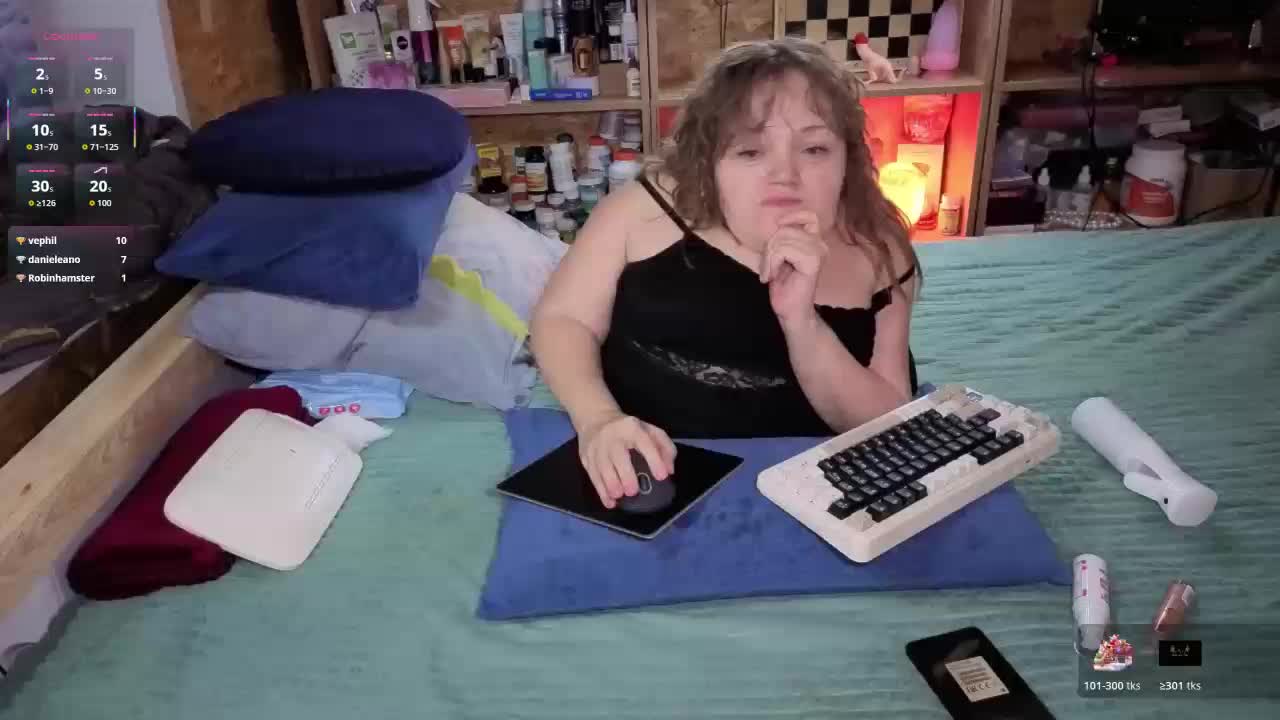 MiniNatali Adult Chat December 4, 2025