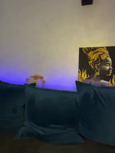 WILDGIRL Adult Chat December 4, 2025