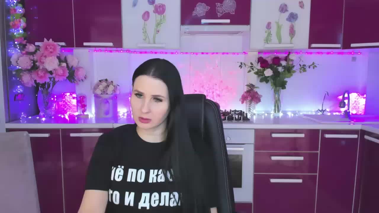 Olivija2020 Adult Chat December 5, 2025