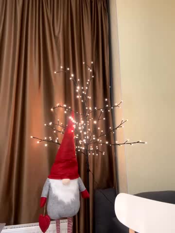 Polli_Kiss Adult Chat December 5, 2025