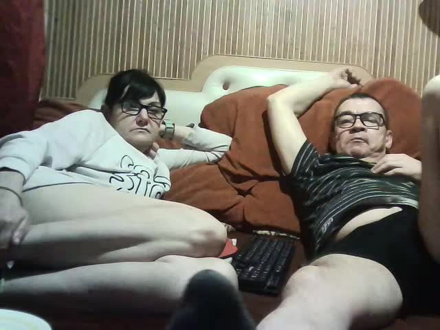 coupleofcoolx Adult Chat December 4, 2025