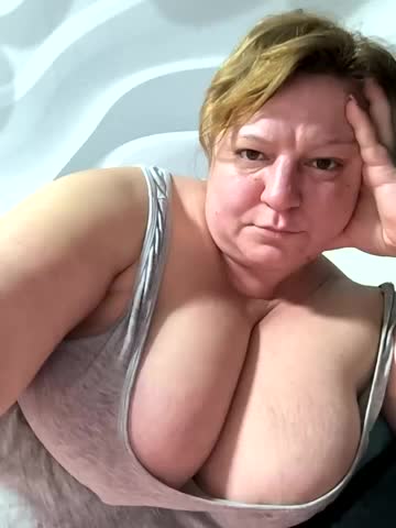 jusichka Adult Chat December 5, 2025