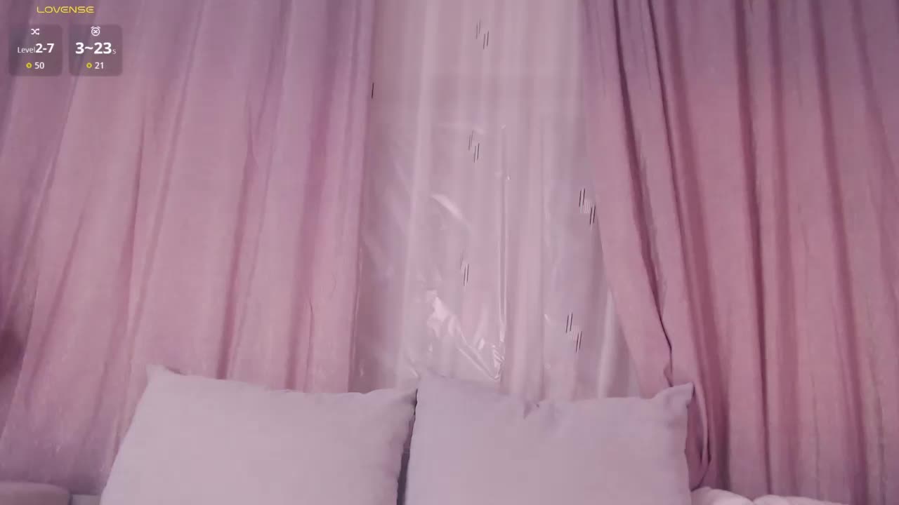 xmayka Adult Chat December 5, 2025