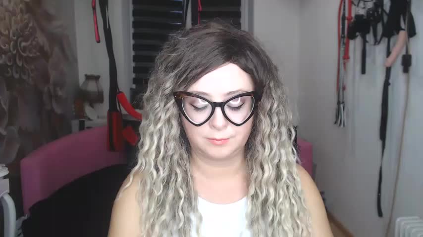 MISSwithDOLLS Adult Chat December 5, 2025