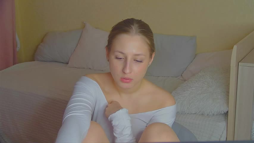 BritneyCruze Adult Chat December 5, 2025