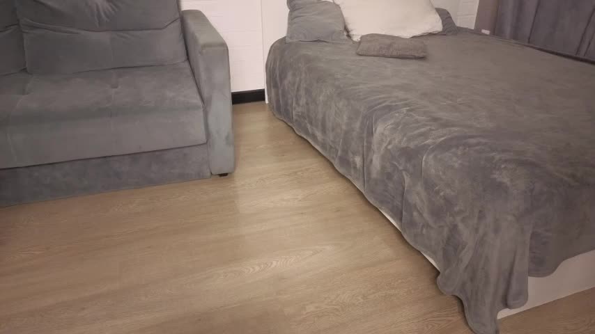 Ashley-Urban Adult Chat December 5, 2025