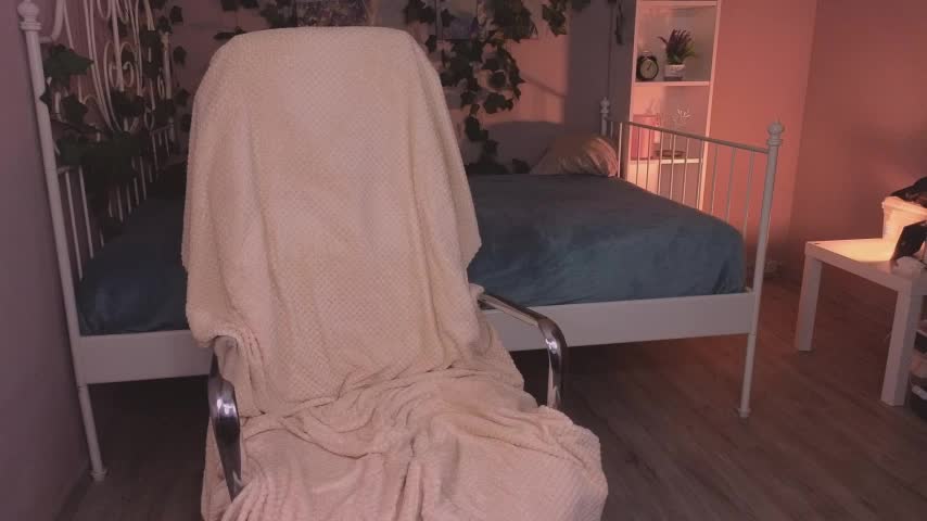 last_hxpe Adult Chat December 5, 2025