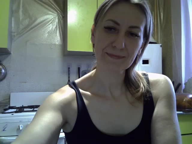 AshleyXHoney Adult Chat December 5, 2025