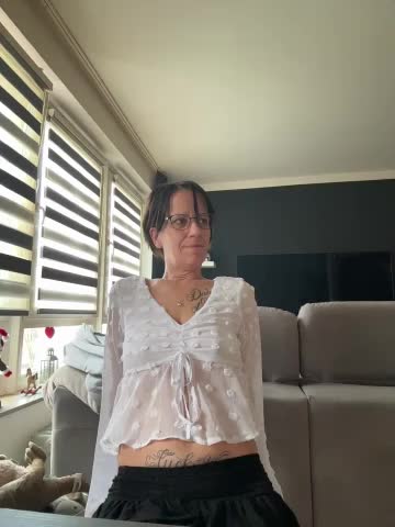 Missalexa09 Adult Chat December 5, 2025