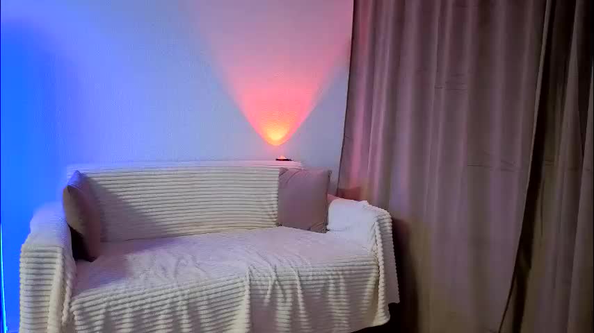 enjoyeverymoment_ Adult Chat December 5, 2025