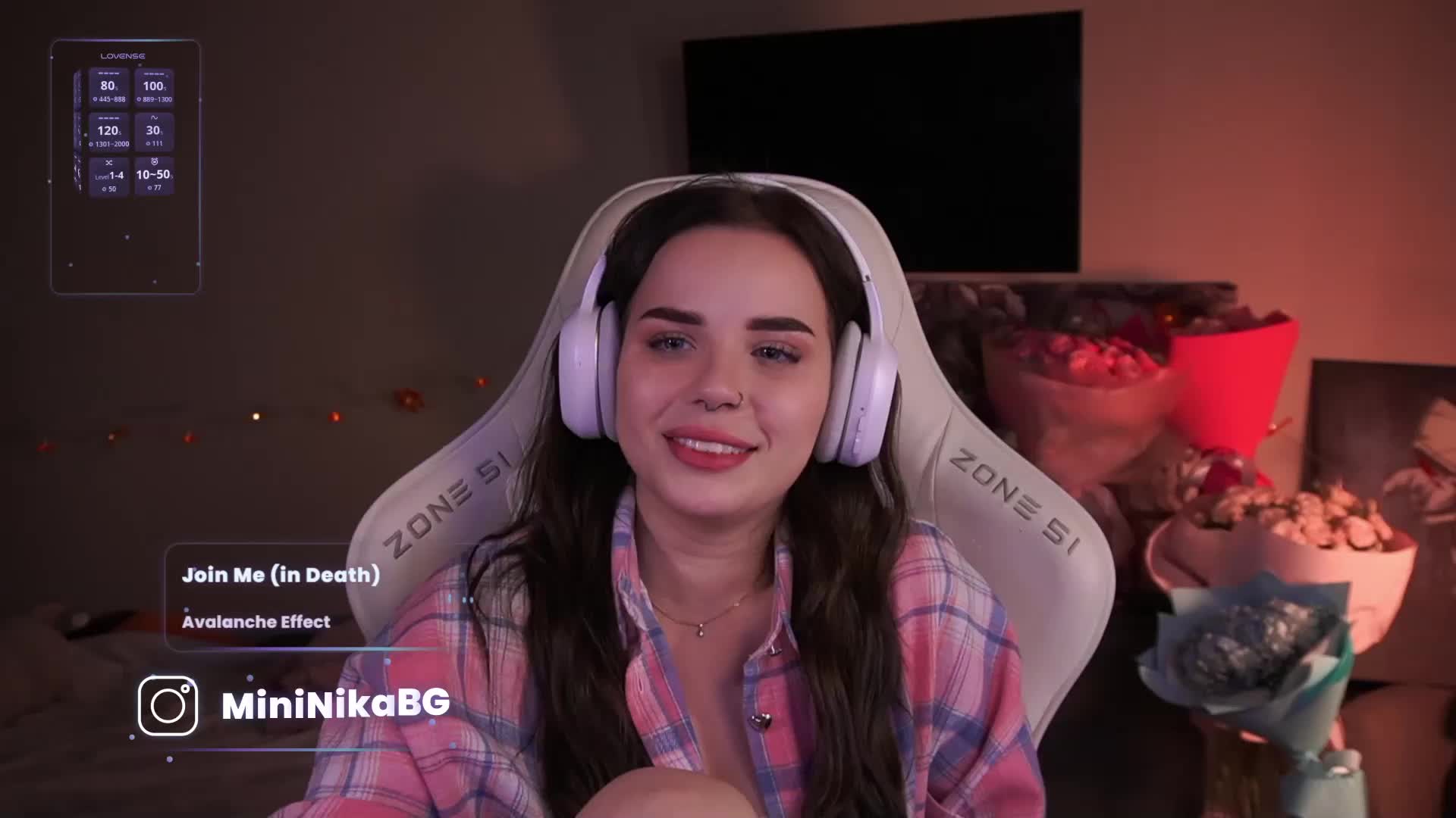 MiniNika Adult Chat December 5, 2025