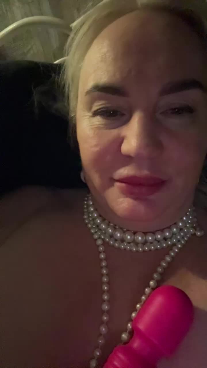 MadisonLove Adult Chat December 5, 2025